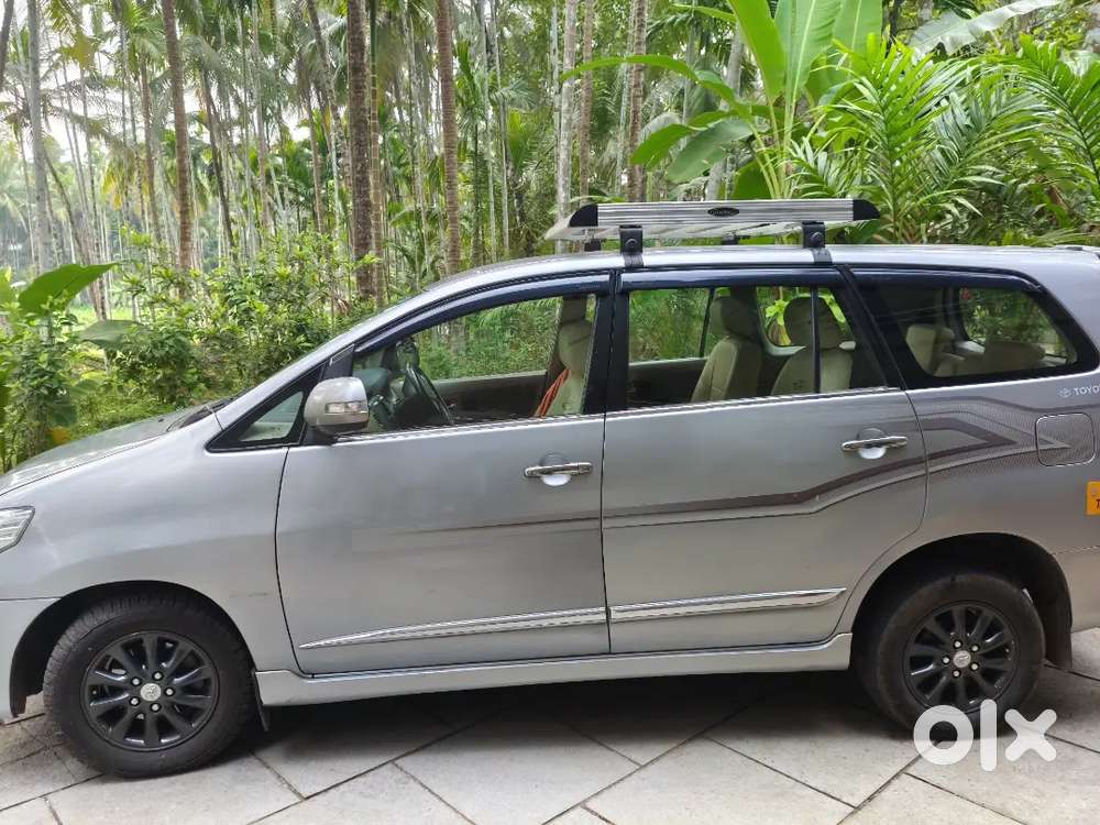 Toyota Innova 2015 Diesel Well Maintained