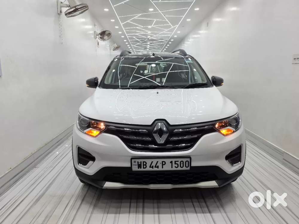 Renault Triber Rxz, 2023, Petrol