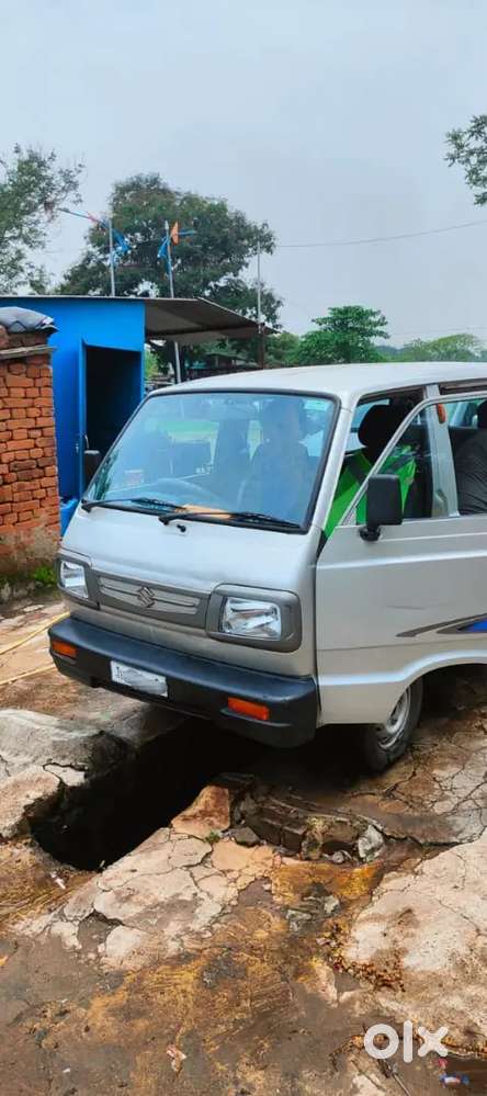 Maruti Suzuki Omni 2017 Petrol Well Maintained