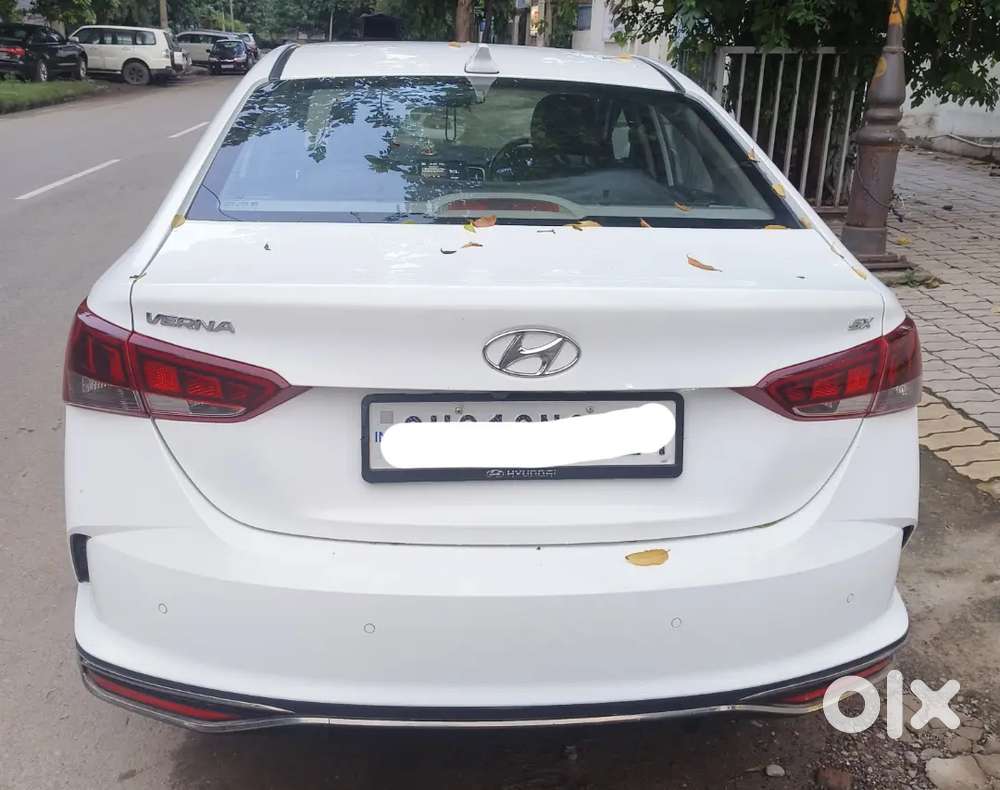 Hyundai Verna 2023 Diesel Well Maintained