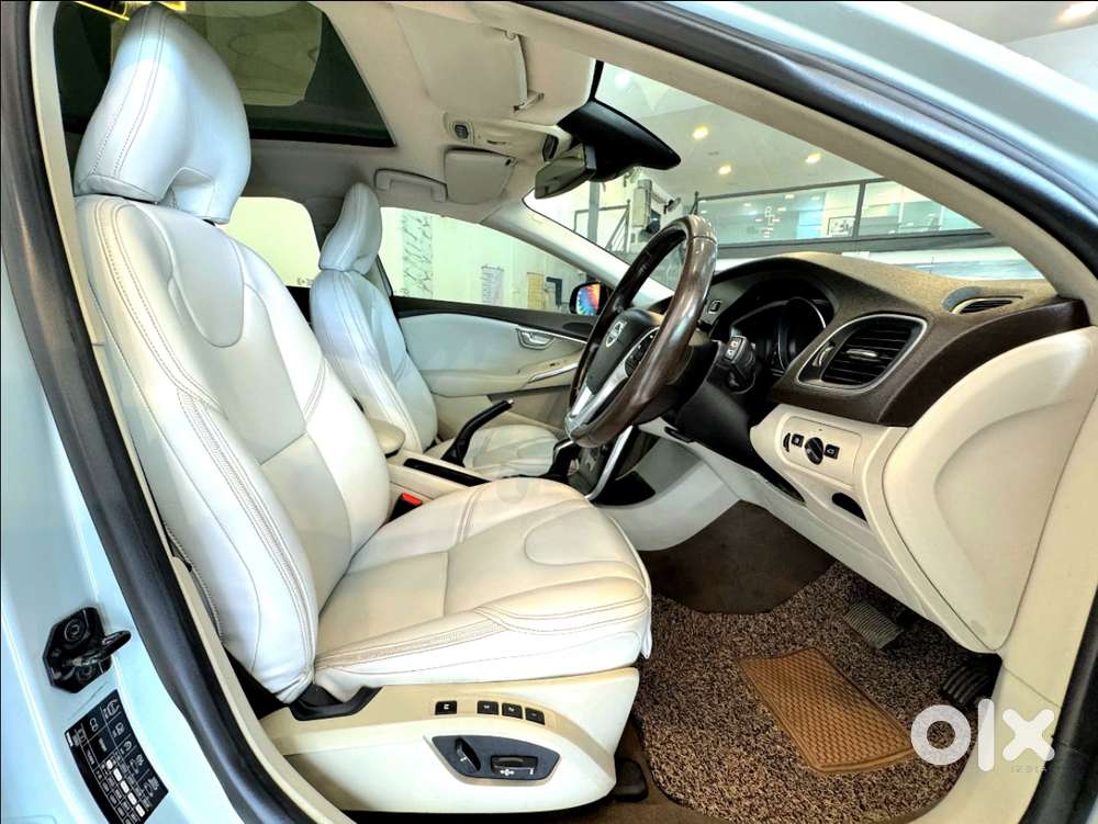 Volvo V40 Cross Country D3, 2013, Diesel