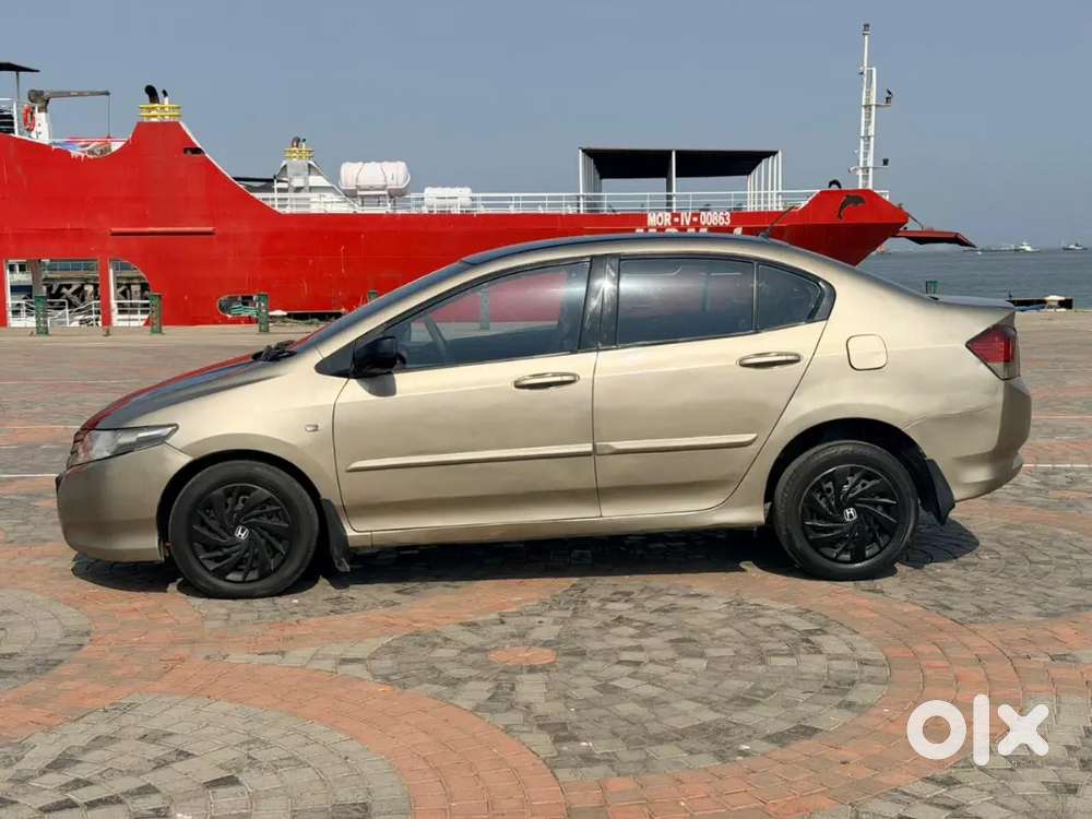 Honda City 2010 Petrol 64000 Km Driven
