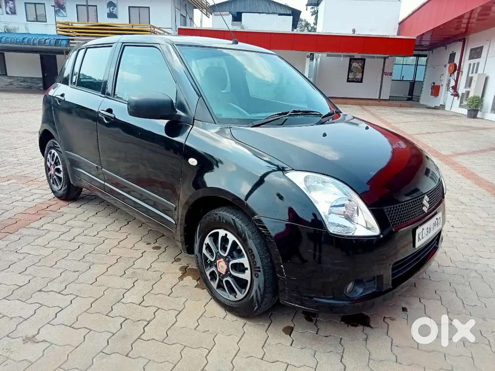 Maruti Swift Vxi