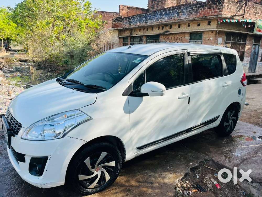 Maruti Suzuki Ertiga 2013 Diesel 130000 Km Driven