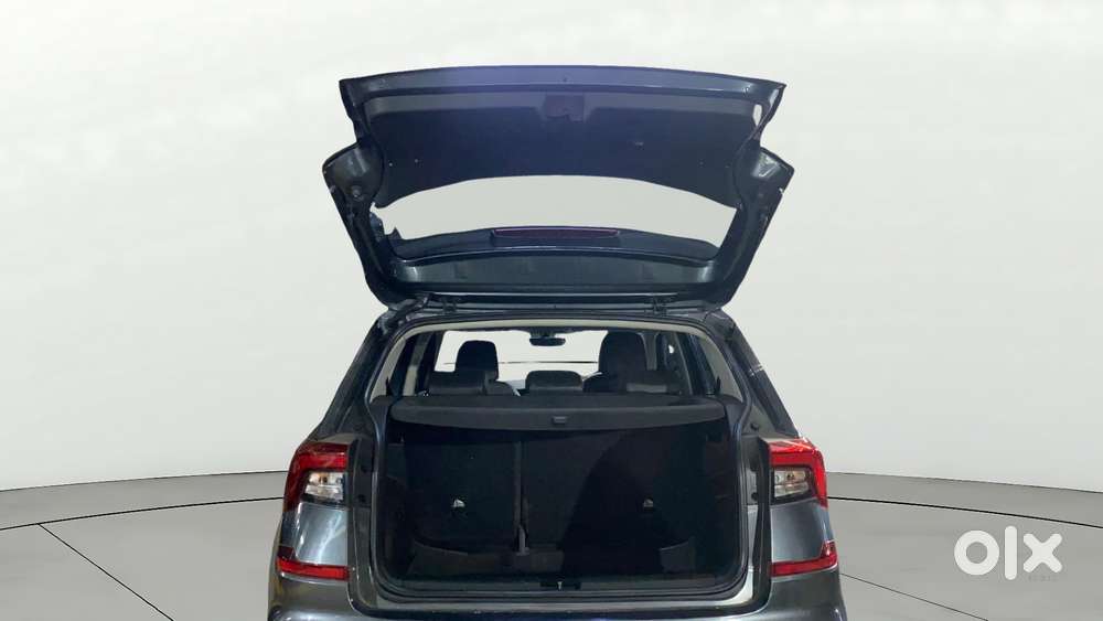 Skoda Kushaq 1.0 Tsi Style, 2023, Petrol