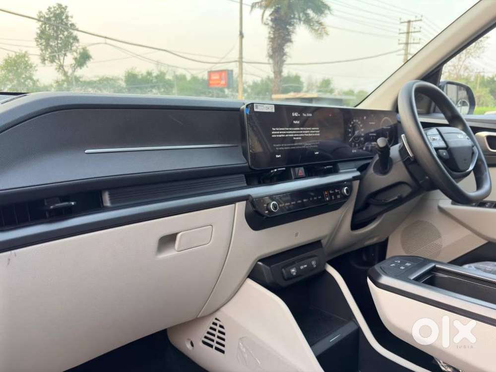 Kia Carens Clavis Ev Htk+, 2026, Electric