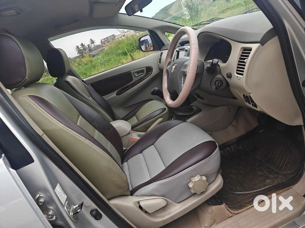Toyota Innova 2.5 Vx 7 Seater Bs Iv, 2013, Diesel