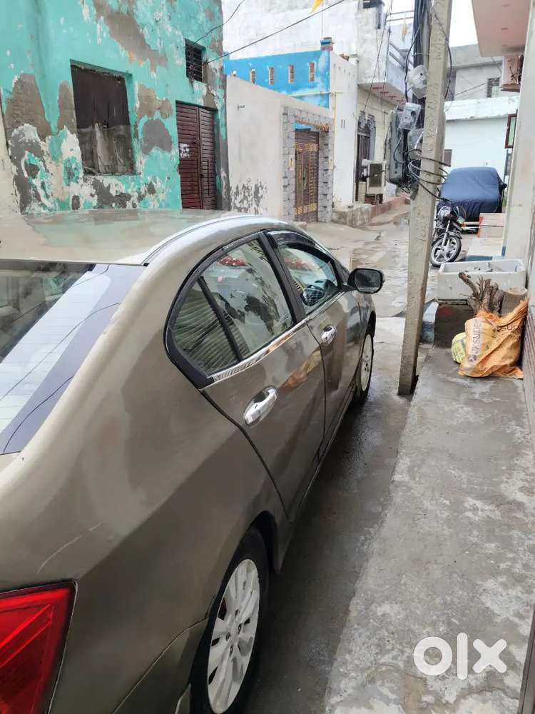 Honda City Petrol 2013 Variant