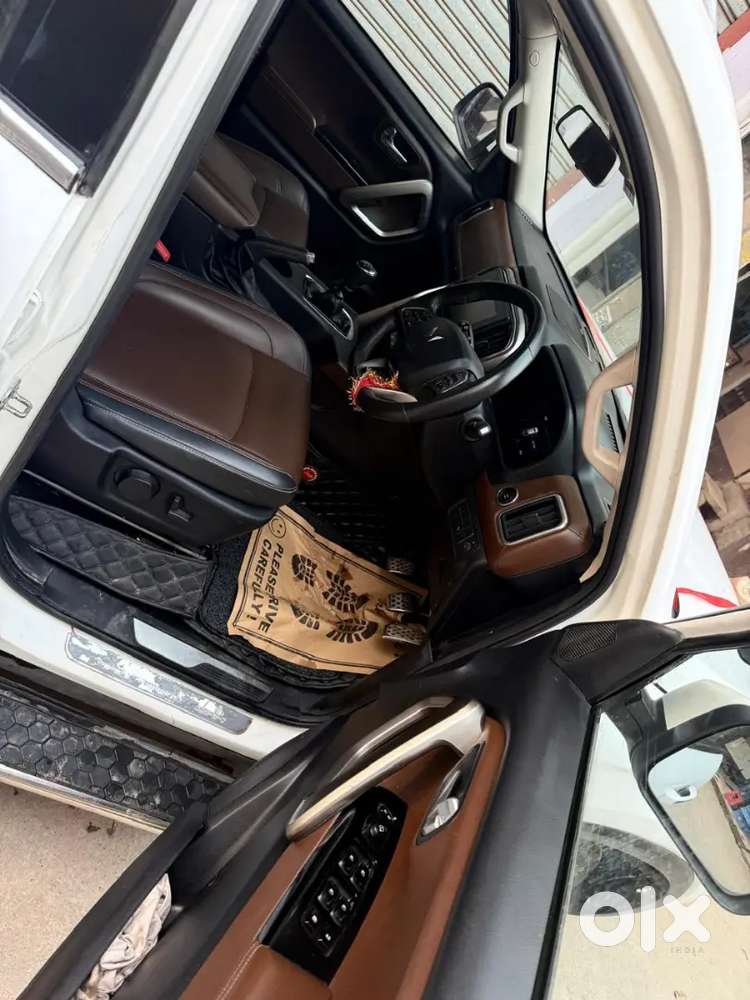Mahindra Scorpio-n Petrol 2023 Model