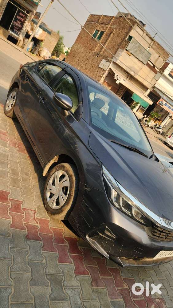 Honda City 2024 Petrol 21500 Km Driven