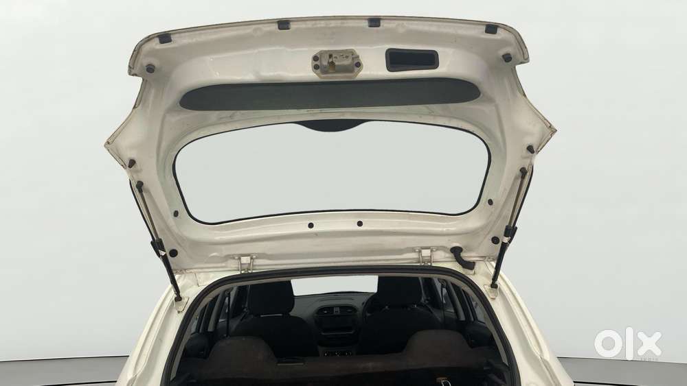 Tata Tiago 1.2 Revotron Xe Cng, 2024, Cng & Hybrids