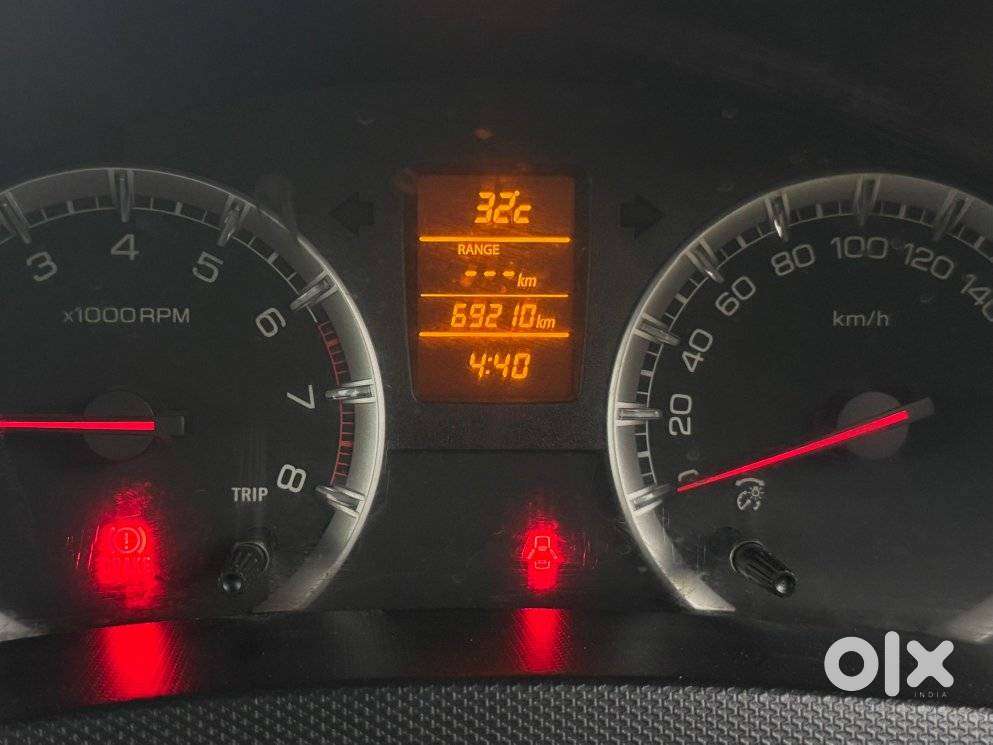 Maruti Suzuki Swift Zxi, 2014, Petrol