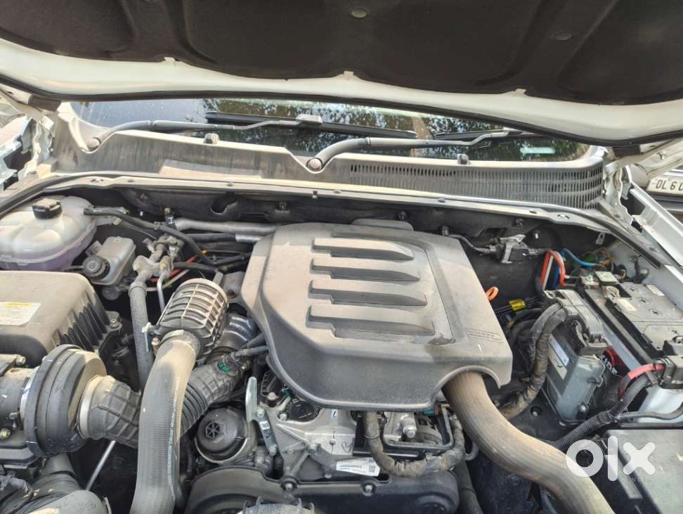 Mahindra Scorpio-n 2.0 Z8 Petrol At 7 Str, 2025, Petrol