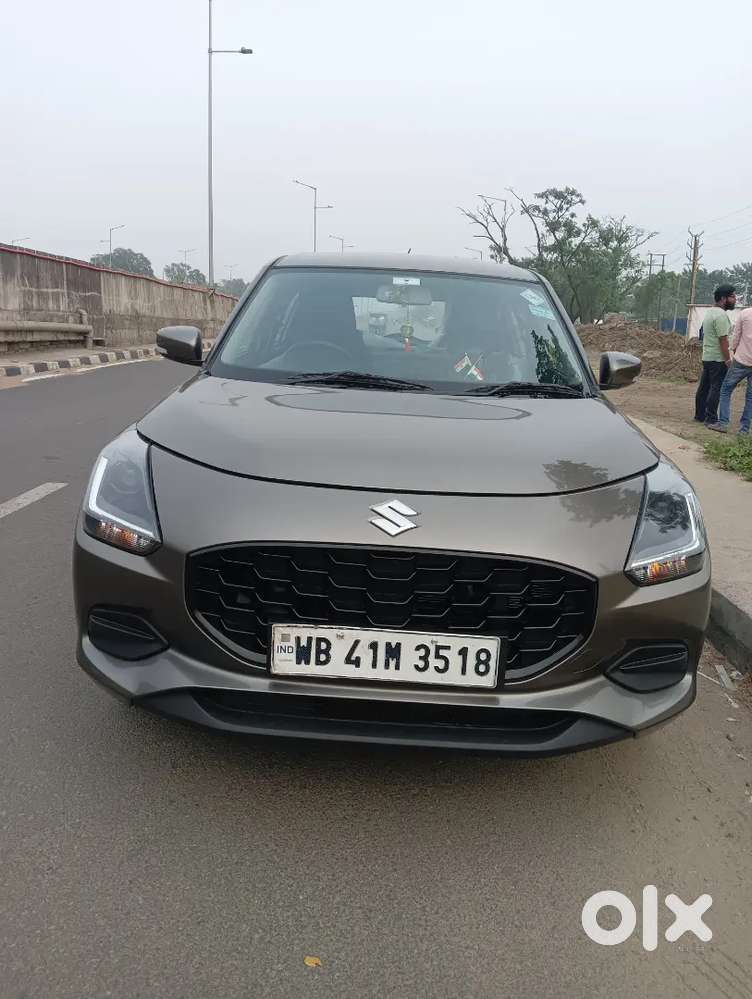 Maruti Suzuki Swift 2025 Cng & Hybrids 15000 Km Driven