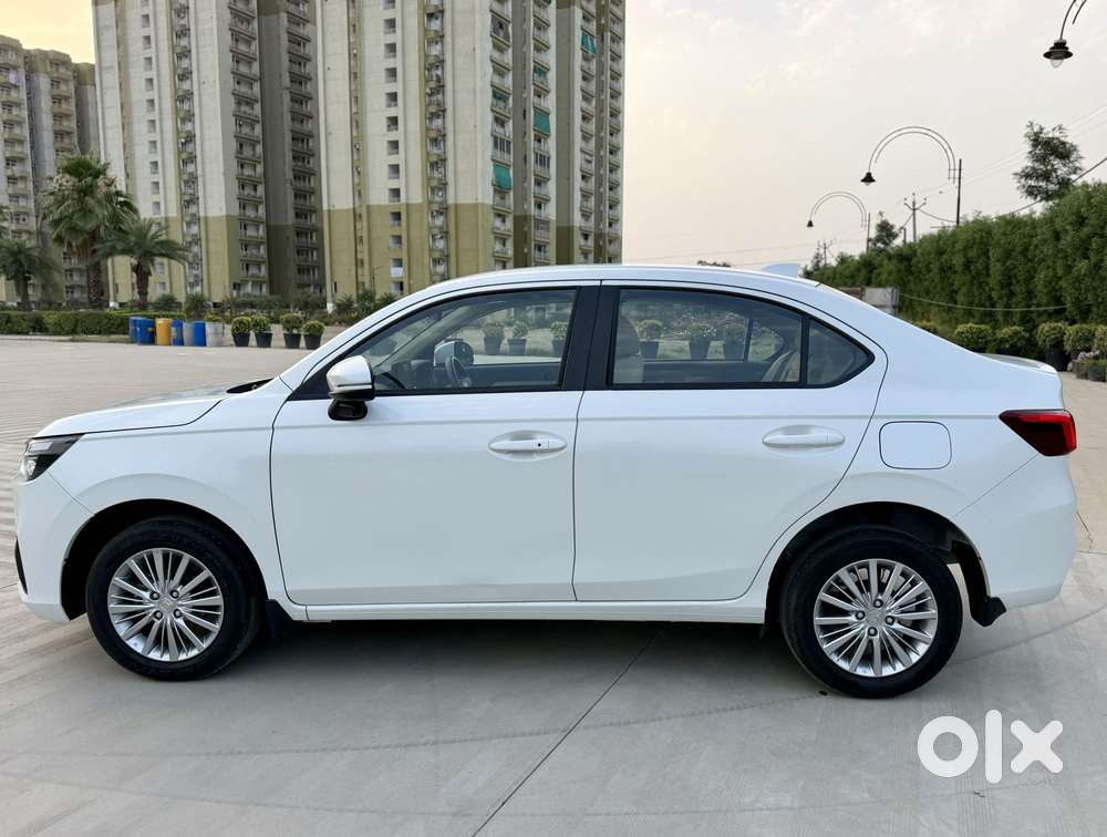 Honda Amaze 2nd Gen Vx, 2025, Petrol