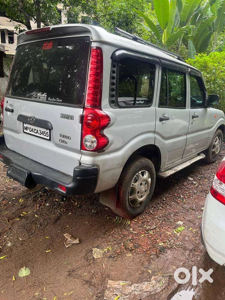 Mahindra Scorpio 2006
