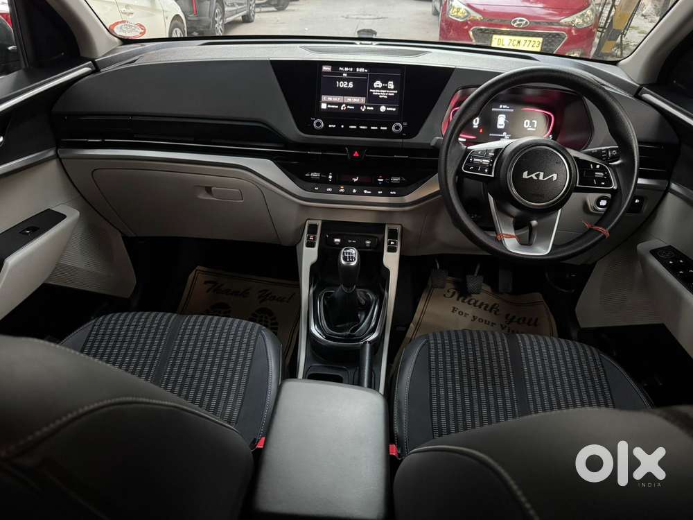 Kia Carens 1.5 Prestige 7 Str, 2024, Petrol