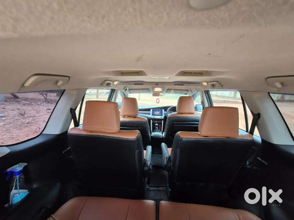 Toyota Innova Crysta 2016 Diesel 150000 Km Driven