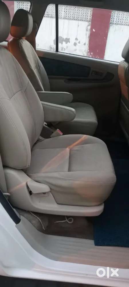 Toyota Innova 2007 Diesel 148000 Km Driven