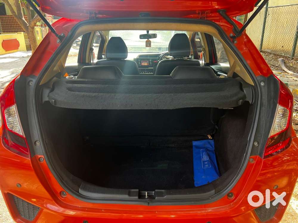 Honda Jazz V Cvt, 2015, Petrol
