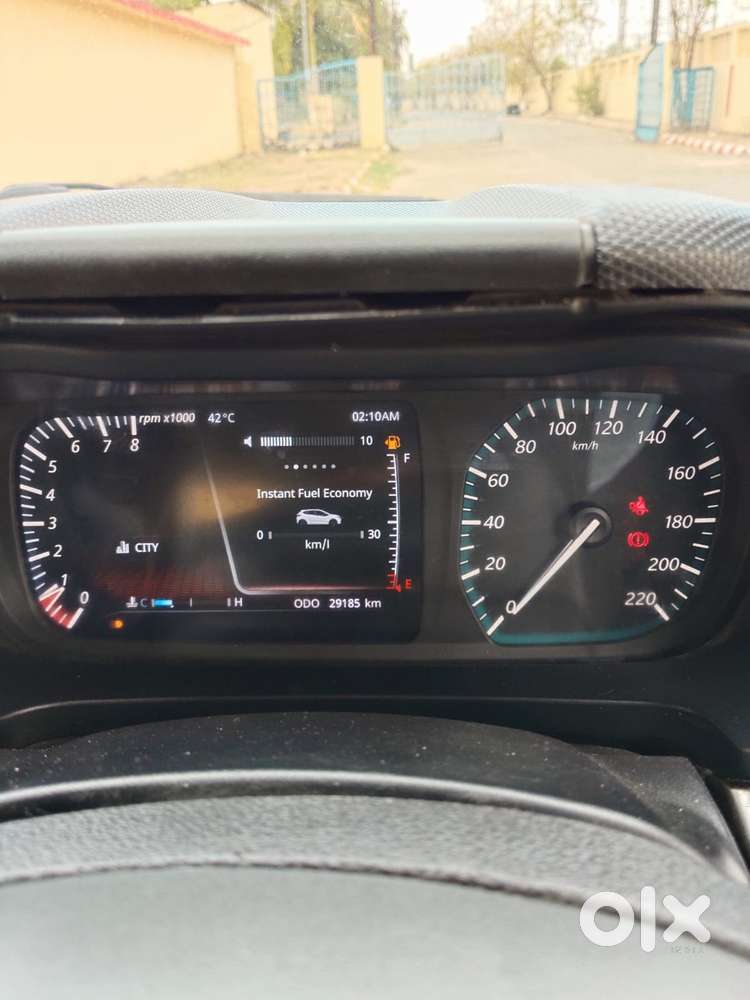 Tata Altroz Xz, 2020, Petrol