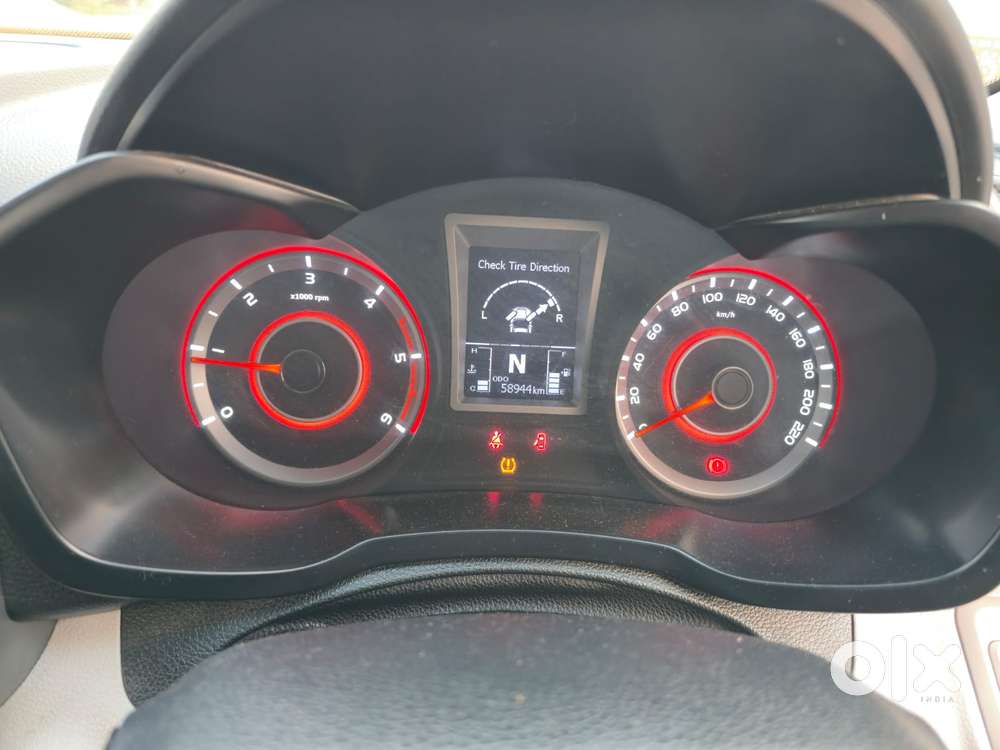 Mahindra Xuv300 W8 Option Diesel, 2022, Diesel