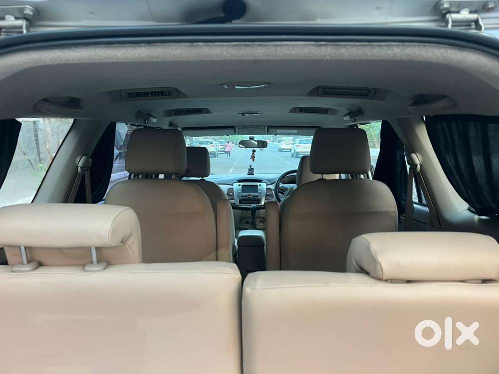 Toyota Innova 2014 Diesel Well Maintained For Sale At Kharghar