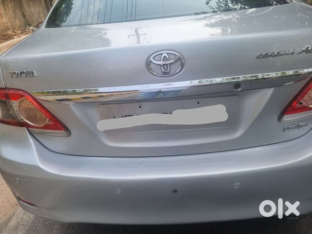 Toyota Corolla Altis 2013