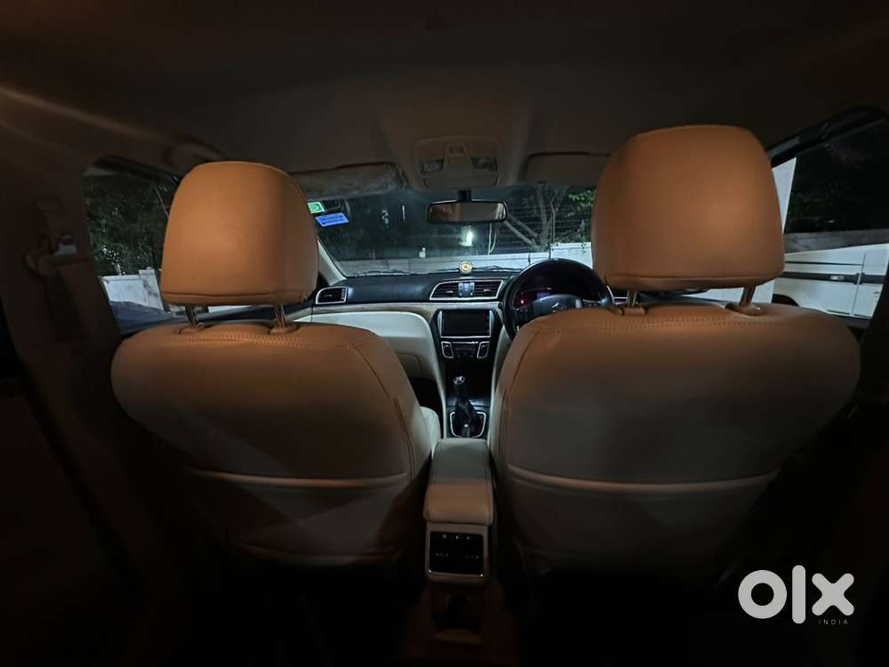 Maruti Suzuki Ciaz Alpha 1.5 Petrol