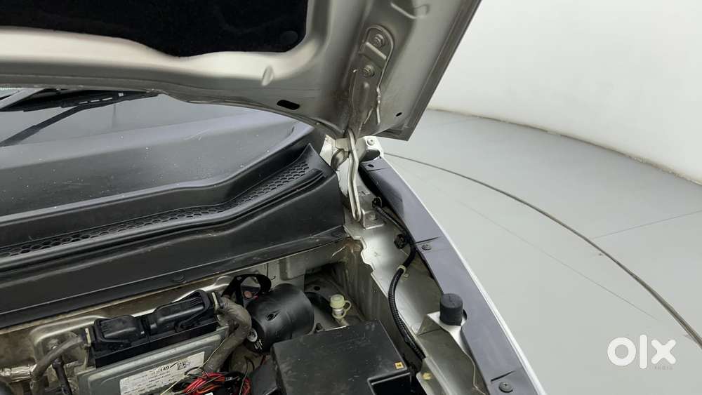 Mahindra Kuv 100 2016-2017 Mfalcon G80 K2, 2017, Petrol