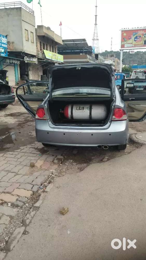 Honda Civic 2006 Cng & Hybrids Well Maintained