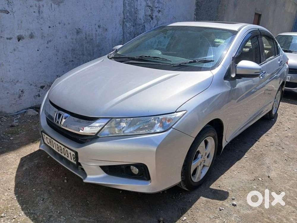 Honda City V Mt Sunroof, 2015, Diesel