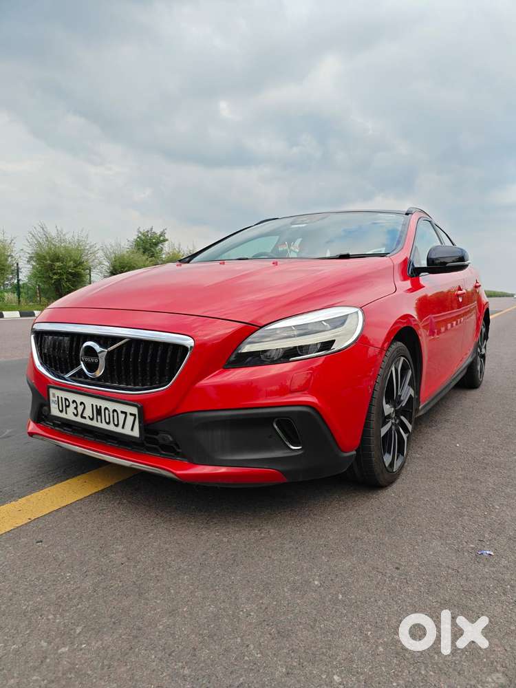 Volvo V40 Cross Country D3, 2018, Diesel