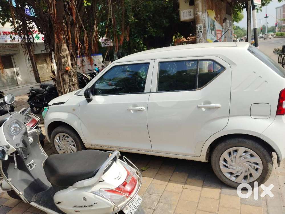 Showroom Condition Maruti Ignis For Sale.
