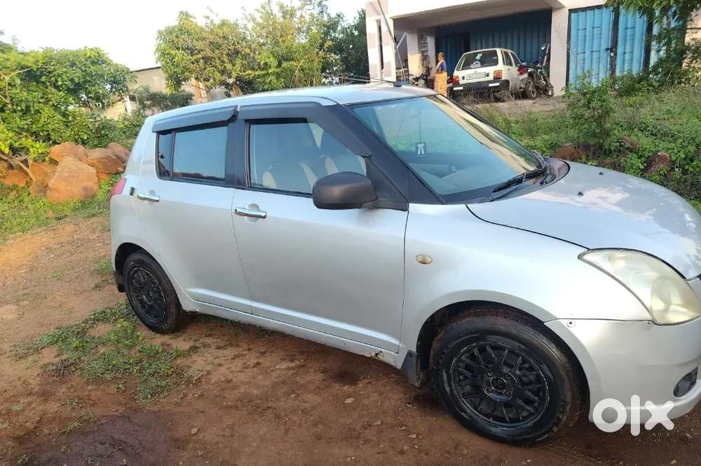 Maruti Suzuki Swift 2005