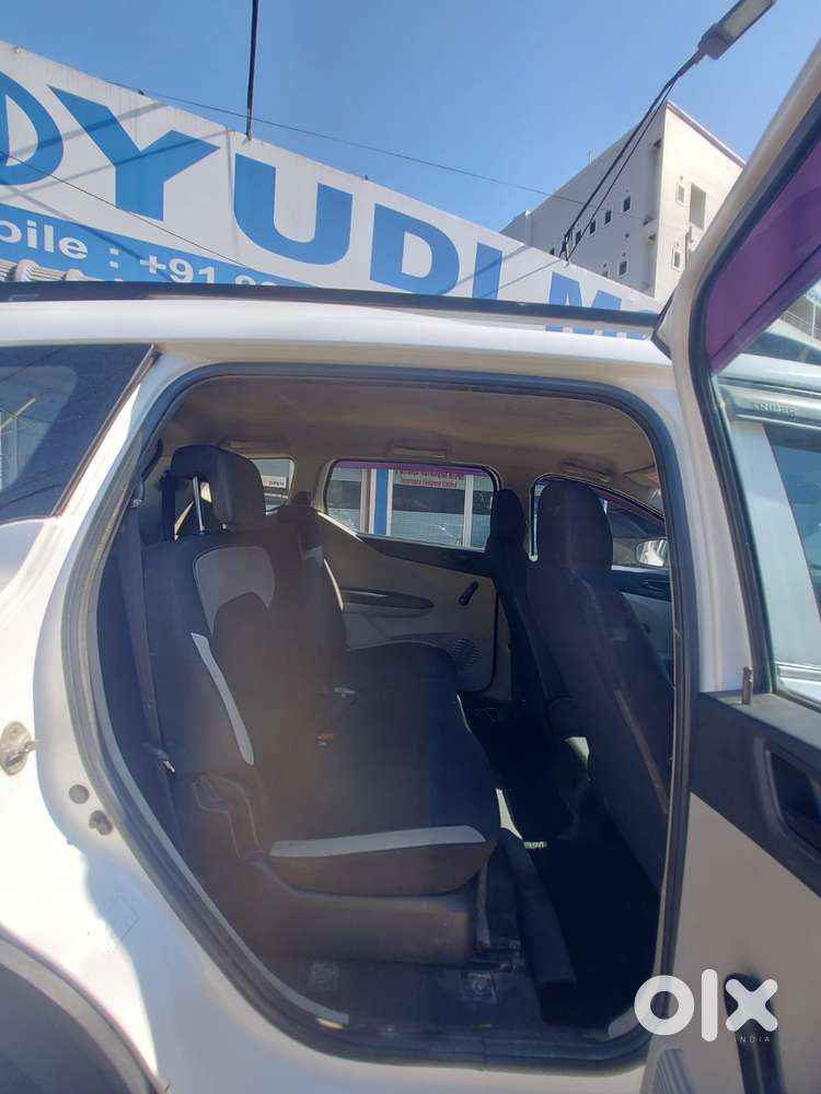 Renault Triber Rxl, 2020, Petrol