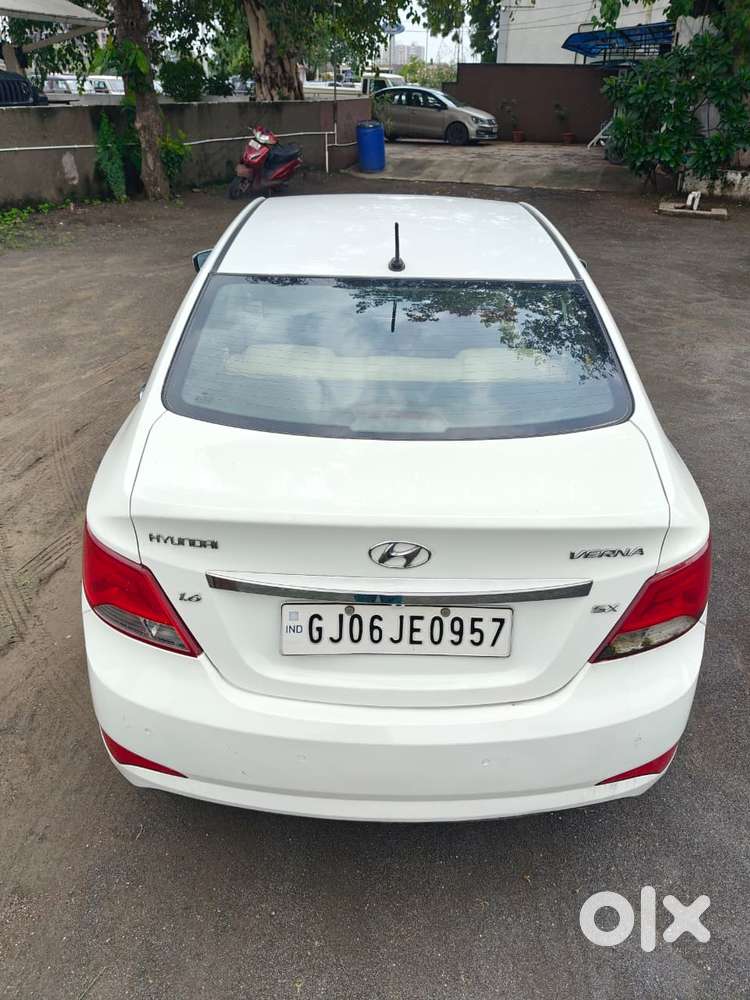 Hyundai Fluidic Verna 1.6 Vtvt Sx, 2015, Cng & Hybrids