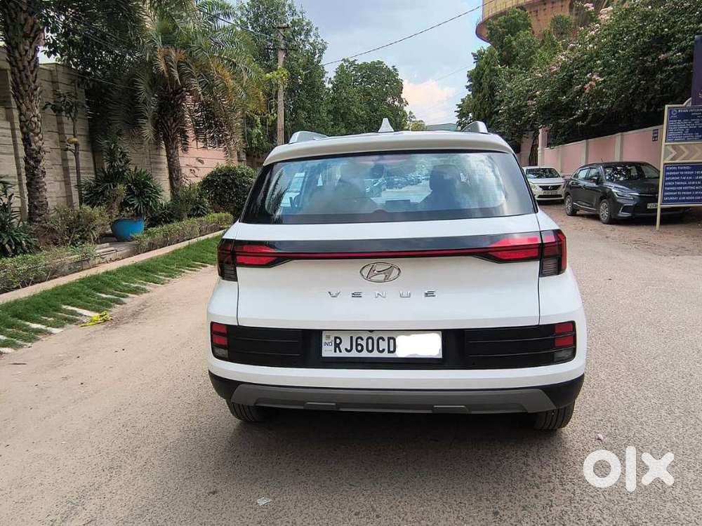 Hyundai Venue 1.2 S Plus, 2025, Petrol