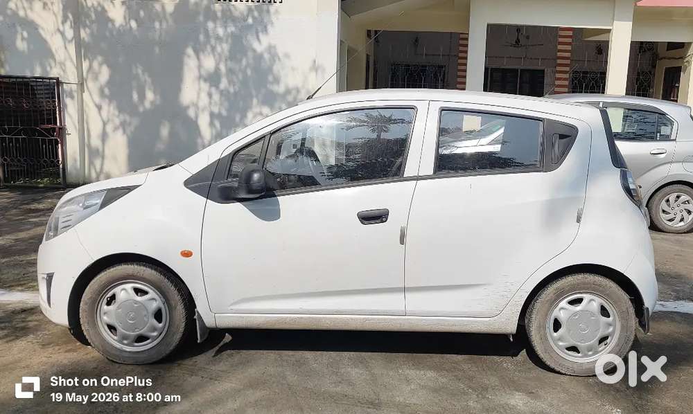Chevrolet Beat Petrol