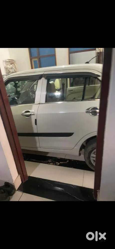 Maruti Suzuki Swift 2015