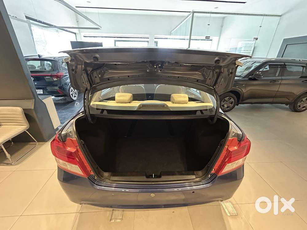 Maruti Suzuki Dzire 1.2 Vxi, 2021, Petrol