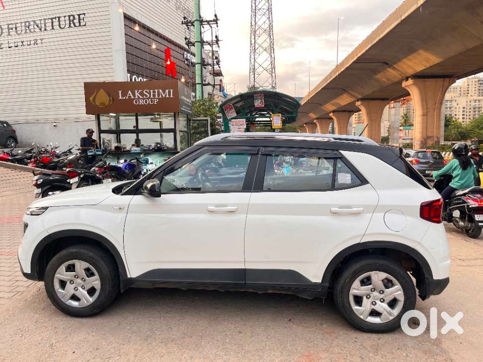 Hyundai Venue S Mt 1.2 Kappa, 2021, Petrol
