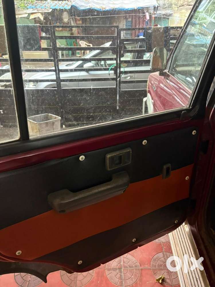 Toyota Qualis 2004 Diesel Well Maintained