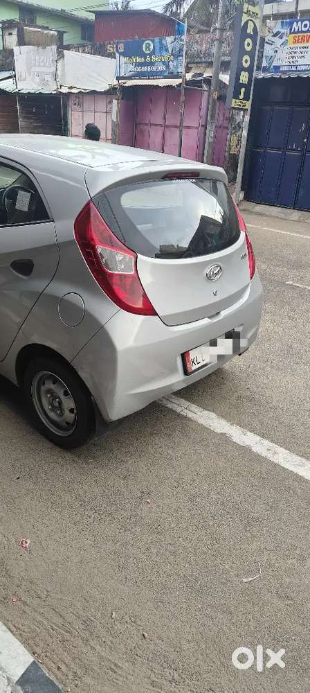 Hyundai Eon 2019 Petrol 32500 Km Driven