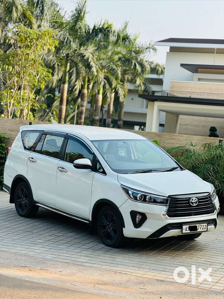 Toyota Innova Crysta 2.8 At Touring Sport, 2017, Diesel