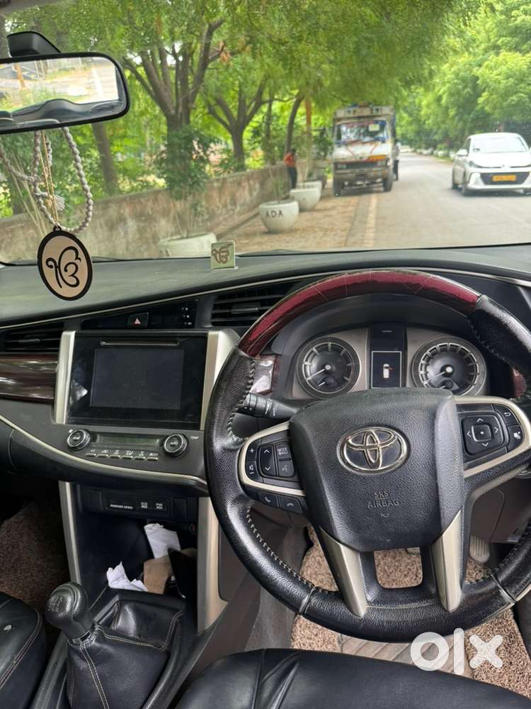 Toyota Innova Crysta 2017 Diesel Manual
