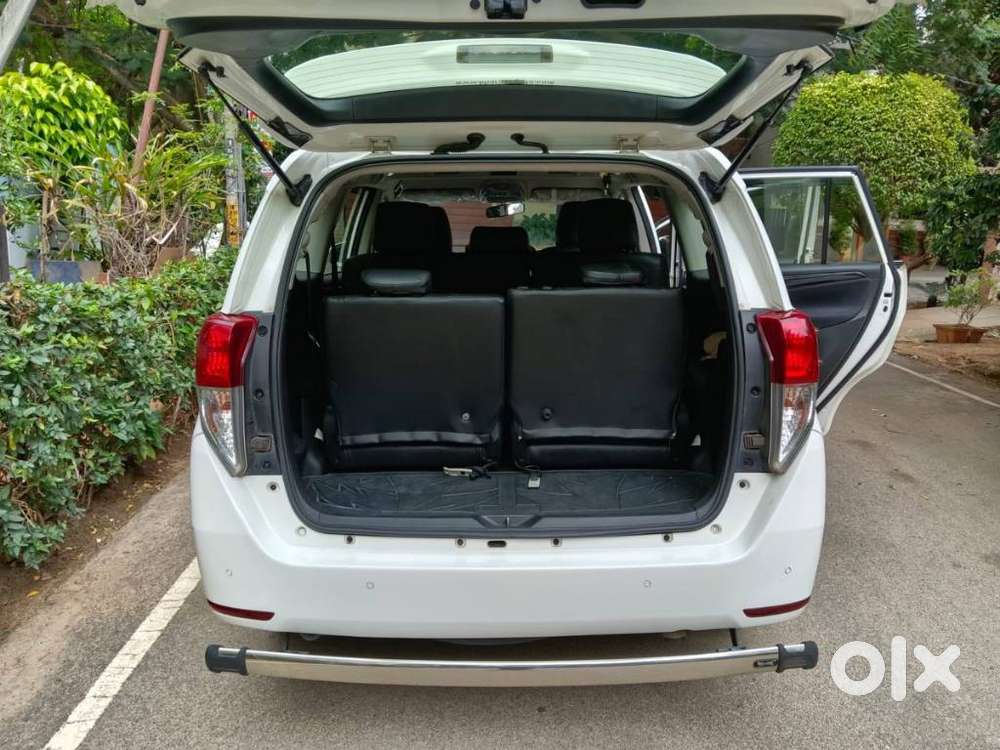 Toyota Innova Crysta [2020-ongoing] 2.4 Vx 8 Str, 2020, Diesel