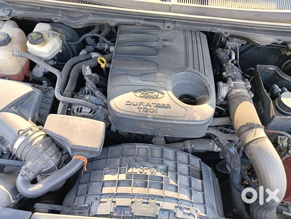 Ford Endeavour Titanium 4x2, 2017, Diesel