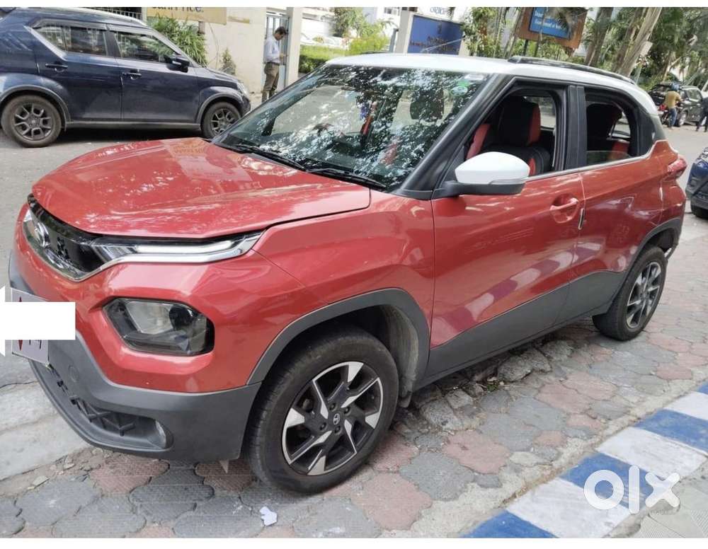 Tata Punch 1.2 Revotron Creative Amt Dual Tone, 2022, Petrol