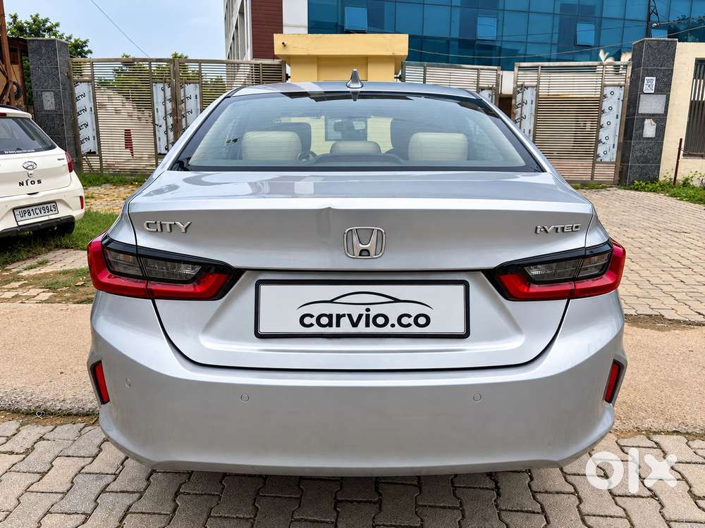 Honda City 1.5 V 5th Gen I-vtec Mt, 2022, Petrol